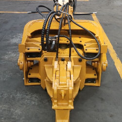 Compact Structure Confined Spaces Pile Driver Featuring Integrated Control Valve Assembly