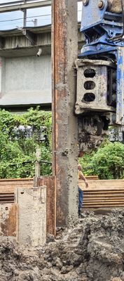 35 ton SHANTUI graafmachine met zijdraak Hydraulische stapelchauffeur voor 6-12M lengte